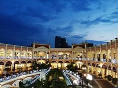 -佛罗伦萨小镇广佛名品奥特莱斯(疏港路店)