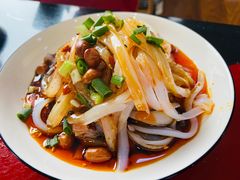 -南渝食府.墨脱石锅松茸鸡