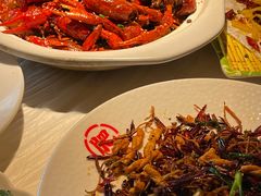 -肥肥虾庄·金牌油焖大虾(沙湖店)
