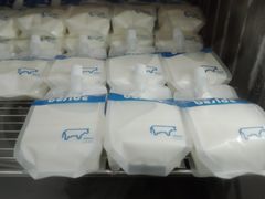 白色的牛奶-白色日记·手作酸奶(麦凯乐店)