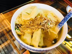 -笑来喜馄饨小笼工坊店(湖滨街店)