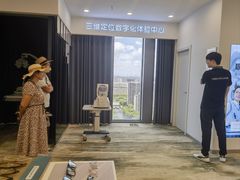 -三目眼镜·蔡司视觉合作店(青浦宝龙店)