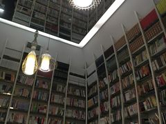 店内环境-钟书阁(松江泰晤士小镇店)