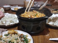 -东来菜馆•手抓海鲜家常菜•海鲜锅贴(鸽子窝店)