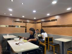 大堂-老头盖浇饭(南京新街口明瓦廊宏光酒店店)