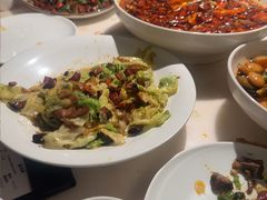 -初蓉丨遇见新川菜(亲贤街荣耀店)