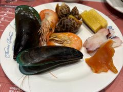 -四海一家自助餐(益田假日广场店)