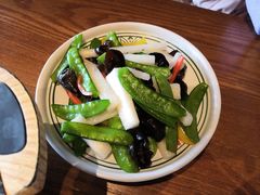 -云海肴·汽锅鸡·云南菜(天山百盛优客店)