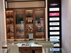 -回瑞眼镜·蔡司·依视路官方授权店(广益路万达店)