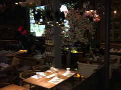 -胡桃里音乐餐厅(陶溪川店)(川湘赣菜·世界百大酒庄直供红酒·音乐表演)