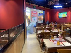 -渝是乎酸菜鱼·川渝小炒(新世界百货望京店)