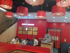 -鲁员外地锅鸡地锅鱼(古墩路店)