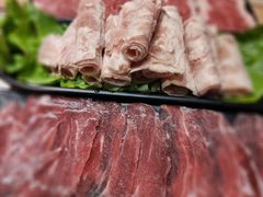 -虾弄弄海派小龙虾·牛羊蝎子火锅