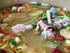 -抚仙湖生态石锅鱼野生菌(告庄店)