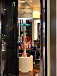 点击看大图 -八佰伴8008星级形象店