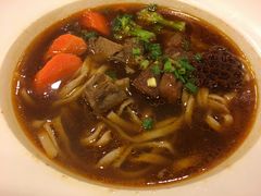 -康师傅私房牛肉面(马泉营奥莱店)