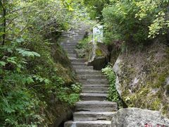 -秦岭终南山世界地质公园翠华山景区