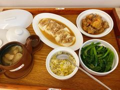-雪梅月子中心(华侨城店)