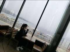 -Cafe Aewol Monsant