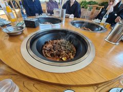 -缘福乡村铁锅炖民宿(八达岭店)