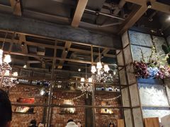 -玛格萝妮(汇智国际商业中心店)