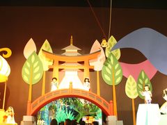 -海底巡游艇:尼莫和好友的海洋世界