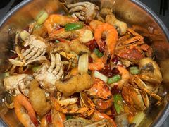 -七欣天香辣蟹火锅(常熟珠海路万达广场店)