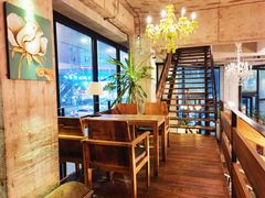 大堂-24H COLOR咖啡厅(惠州金山湖店)