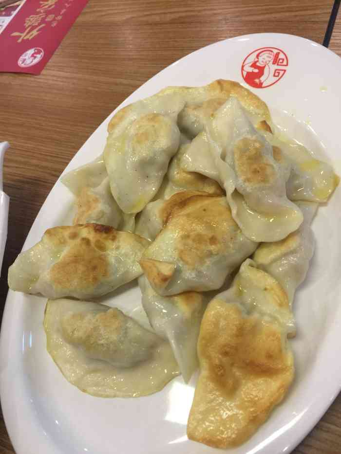外婆家水饺-"位于沈辽路兴隆大天地负一楼六婆串串香旁边.