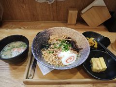 -柒鉦·日式豚骨拉麵(常德路店)