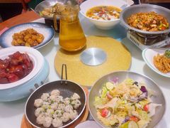 -松沪名灶·豆浆鱼头·新上海菜(飞航吾悦广场店)