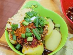 农家小土豆-冒椒火辣(太古里店)