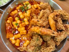 必点炸鸡翅配年糕-HOTISLAND海鸡岛·韩国料理(江南西店)