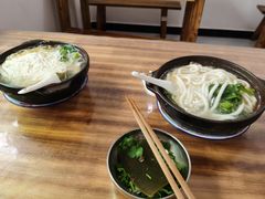 三鲜沾水粗米线-贵州沾水米线(学田湾店)