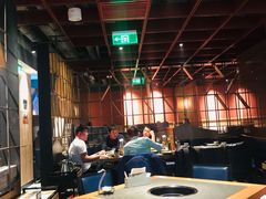 大堂-老墙根涮肉·铜锅·烧烤(欢乐谷·王四营店)