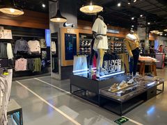 -NIKE武汉品牌体验店