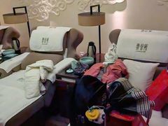 -新盈光·云会所(百丈东路店)
