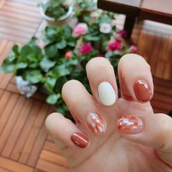 -初NAIL日式美甲美睫沙龙