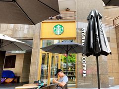 露天位-星巴克臻选(北京世贸天阶店)