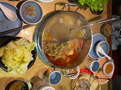 -左庭右院鲜牛肉火锅(金山万达店)