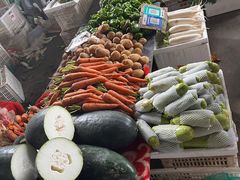-何庄子阿米玛玛农产品批发市场