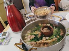 -朴小妹人参鸡汤火锅(长白山万达店)