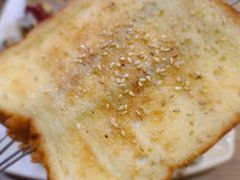 面包片-宝记烧烤·碳锅羊肉·羊蝎子火锅·夜食社(文体路创始店)