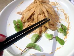 芥末鸭掌-小大董·烤鸭(凤凰汇店)