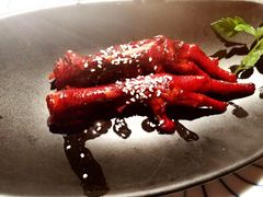 吮指鸡爪-桂满陇天书(南京德基旗舰店)