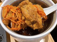-华记煲仔华·煲仔饭(市桥易发店)