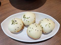 上海生煎包-玖鲜小笼(中山广场店)