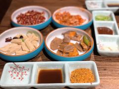 -明洞阿姨·韩式酱蟹烤肉·创意料理(三元桥店)