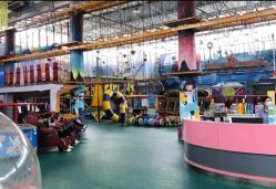 -爱丽丝奇幻乐园