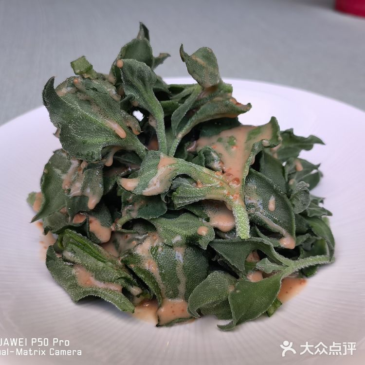 距离家非常近，正好五一聚餐选择这里真是太好了！